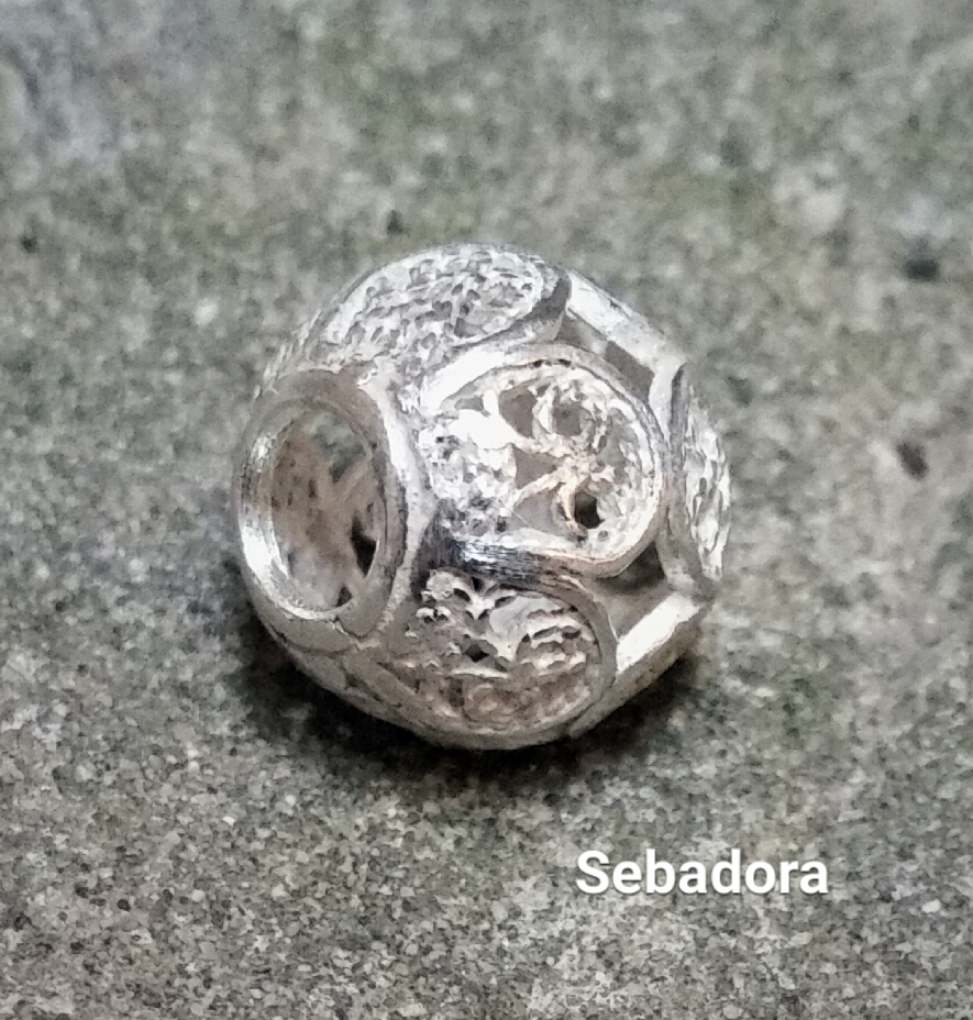 sebadizajn, sebasilver, filigree, silver, jewellery, jewelry, Korcula, Croatia, art, artist, cufflink, earrings, necklace, bracelets, pendant, coral, gems, unique, handmade, custommade, custom,